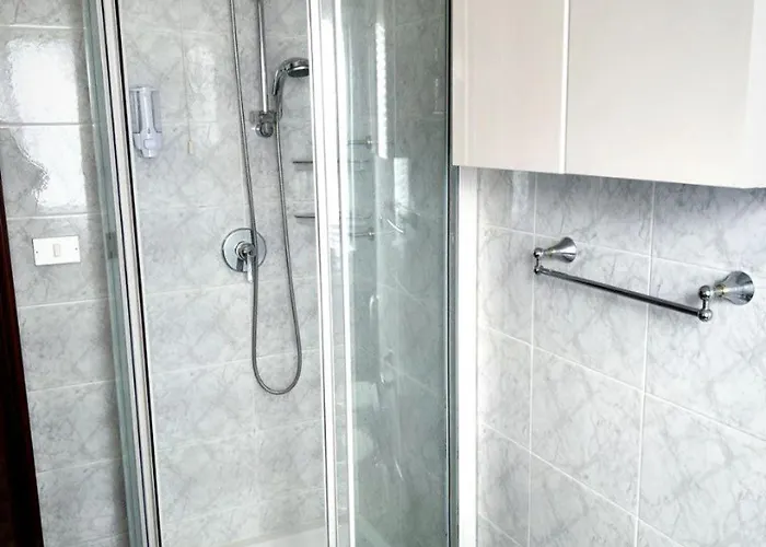 Giardino Degli Gnomi 아파트 *